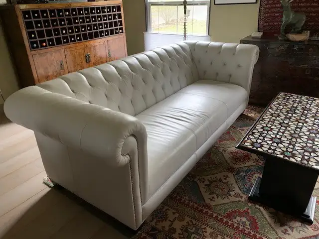 Leather Sofa in Couches & Futons in Kingston - Image 4