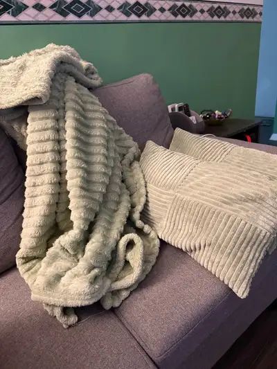 Matching throw blanket and cushion set, View more