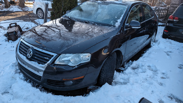 VOLKSWAGEN PASSAT 2008 2.0L turbo All Wheel Drive dans Autos et camions  à Ville de Montréal