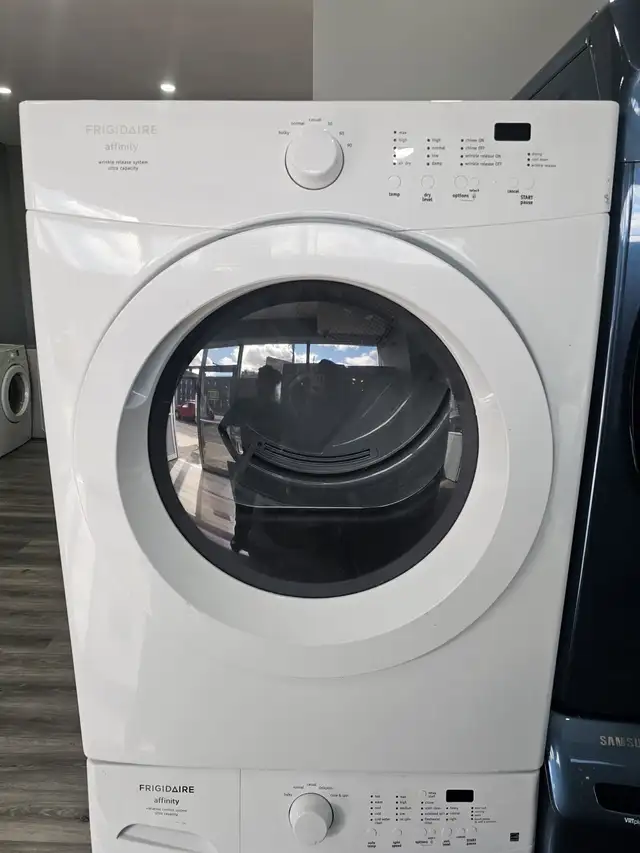 72 inch h front load washer electric dryer set  in Washers & Dryers in Mississauga / Peel Region - Image 6