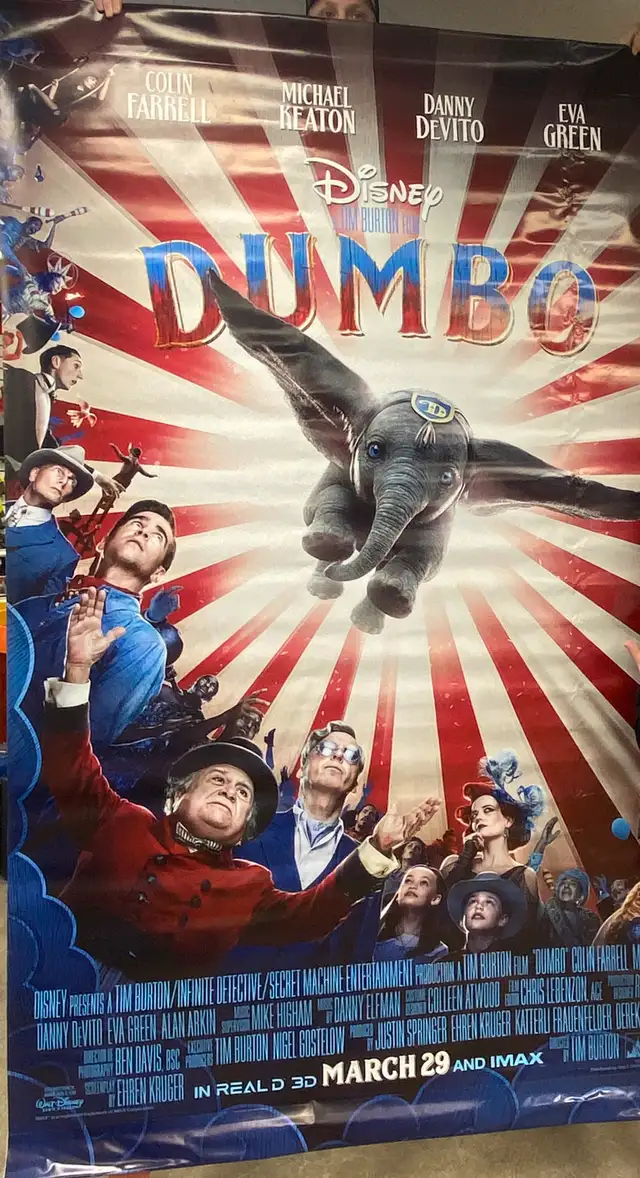 Captain Marvel/Dumbo 5’ x 8’ Double Sided Poster63240675749249121