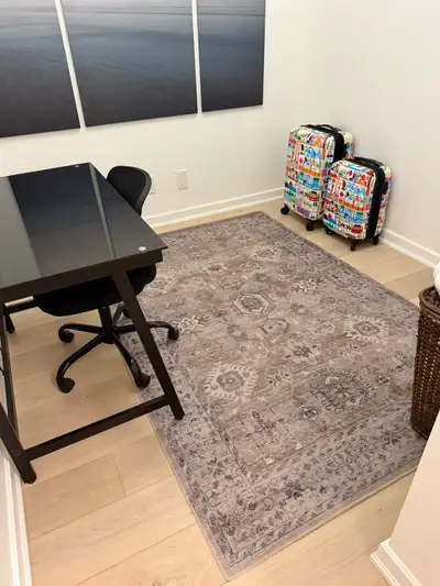 Loloi Hathaway Area Rug 5’ x 7’6” (Like New), View more