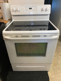  Frigidaire stove/oven 2-year warranty