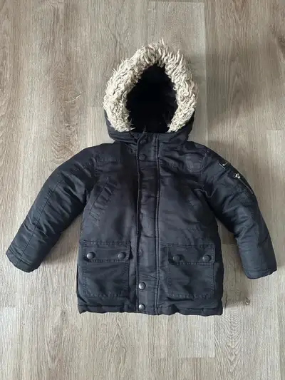 Canadiana coat 4T, View more