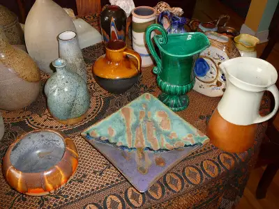 accessoires de décoration variés en céramique et autre, View more
