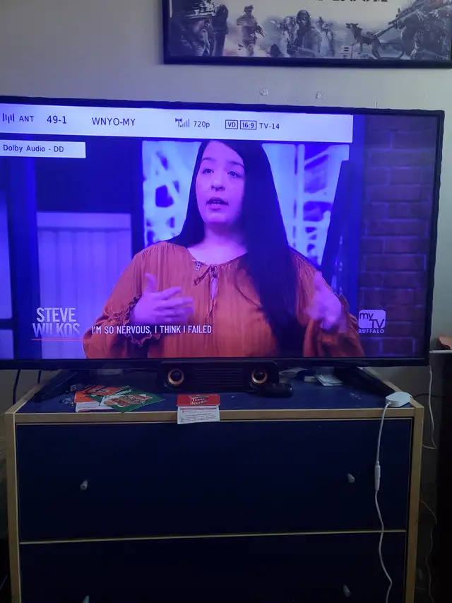 44" LCD Toshiba TV for sale with remote in TVs in City of Toronto - Image 5