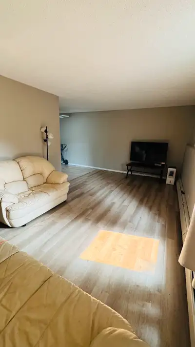 Lease Takeover – 1 Bedroom Apartment with Private Patio
