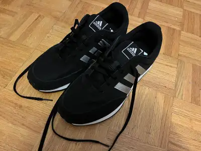 Adidas Run 60s 3.0 Women's Sneakers Size 8, View more