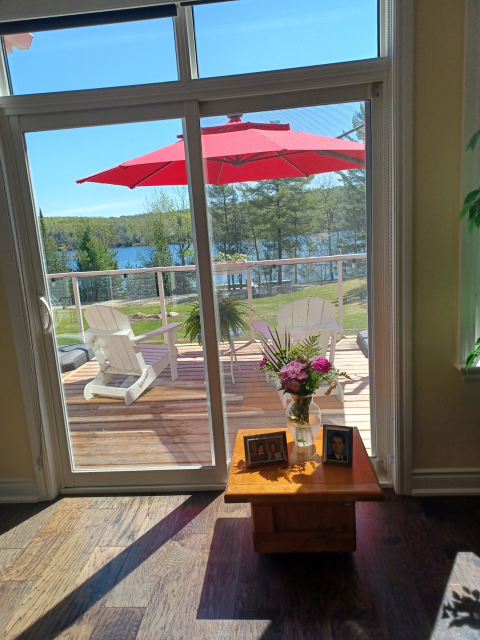 Beautiful Home on Lake Kashagawigamog for Rent 3