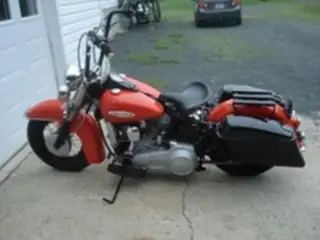 Harley Davidson first year Shovelhead FL 1966, Harley Davidson title not a custom build with afterma...