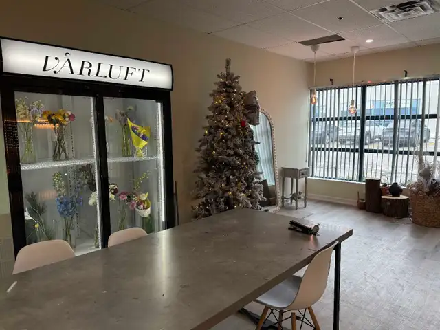 Single room for sublease in a commercial unit.