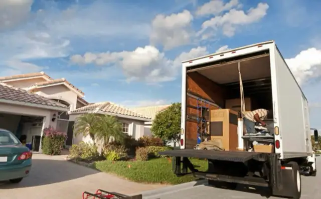 MOVERS MOVING HELPERS AND PACKERS 63735895482241120