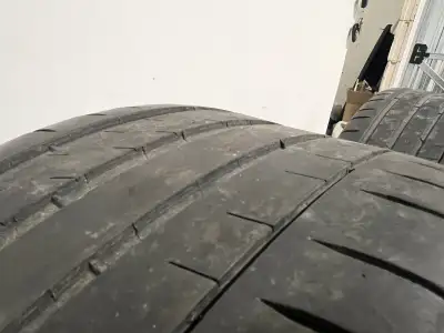 IF U SEE THE AD TIRESS TILL FOR SALE 2 x 225/40/19 MICHELIN pilot Sport 4 tires 80% tread left .,.Go...