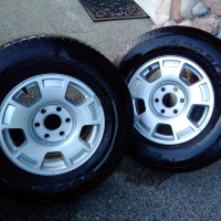 GM rims and tires 265/70/R17