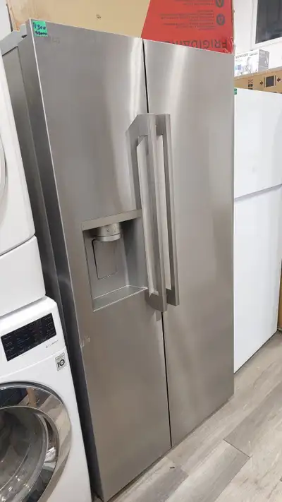 Hot offer fridges \ New & Used, View more
