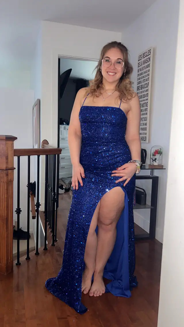 robe de soirée essayé jamais porté  in Women's - Dresses & Skirts in Longueuil / South Shore - Image 4