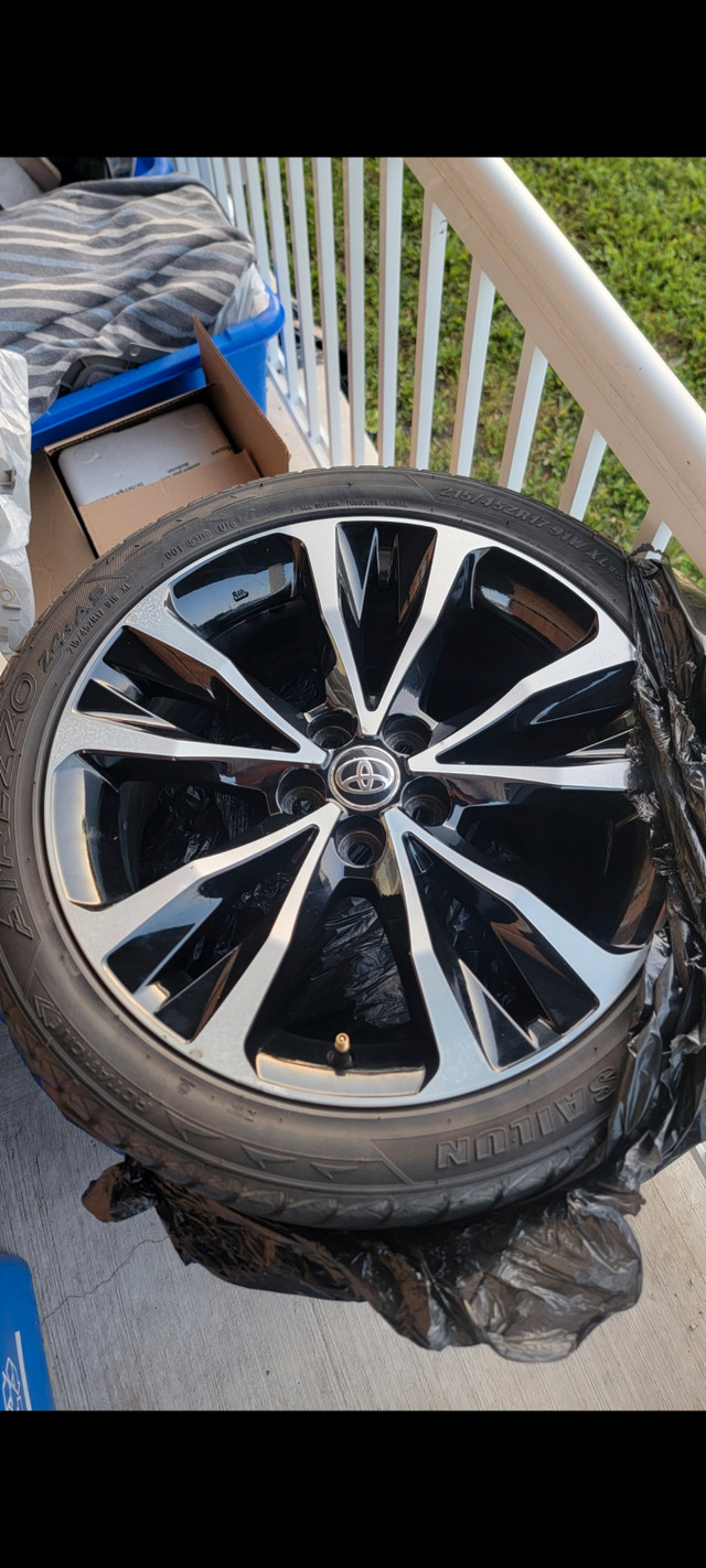 2016 Toyota Corolla OEM wheels (with 4 tires) | Tires & Rims | Markham /  York Region | Kijiji