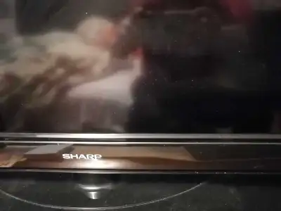 Sharp TV 40 INCH $50 with remote, View more