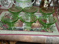 Set Of 6 Vintage Green Depression Glass Footed Dessert Cups