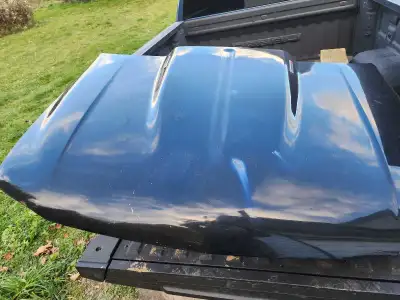 Gmc sierra 2500hd cowl hood duramax badges. 3 small spots of rust 350 obo