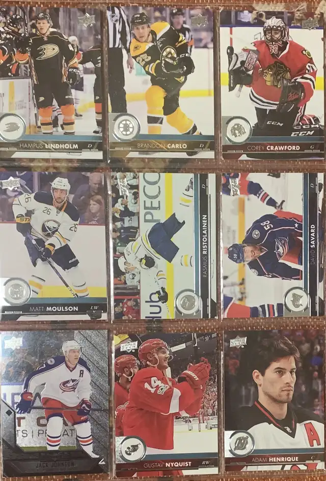 Hockey cards in Arts & Collectibles in Ottawa - Image 5