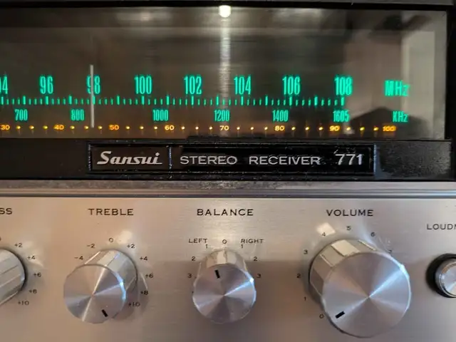 Sansui 771 Vintage Japanese Stereo Receiver - Golden Era Sound in Stereo Systems & Home Theatre in Mississauga / Peel Region - Image 3