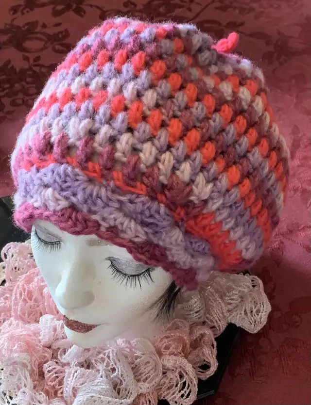 Crocheted (Slightly/Super) SLOUCHY HATS! Crafted by me! NEW! in Women's - Tops & Outerwear in Hamilton - Image 9
