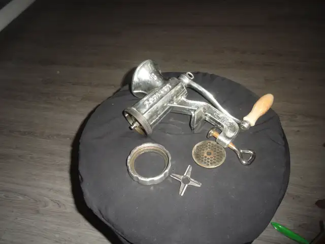 Porkert Meat Grinder64141848058754122