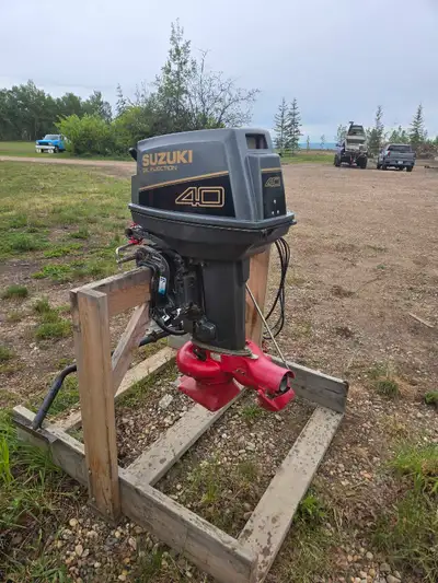 40hp Suzuki outboard jet two stroke oil injection, with Controls, works very well needs nothing. Had...