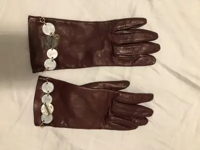 Moschino ladies  gloves 8, View more