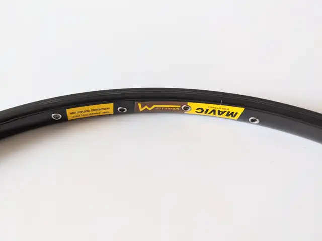Vintage Mavic Module 3 CD Rim in Frames & Parts in City of Montréal - Image 5