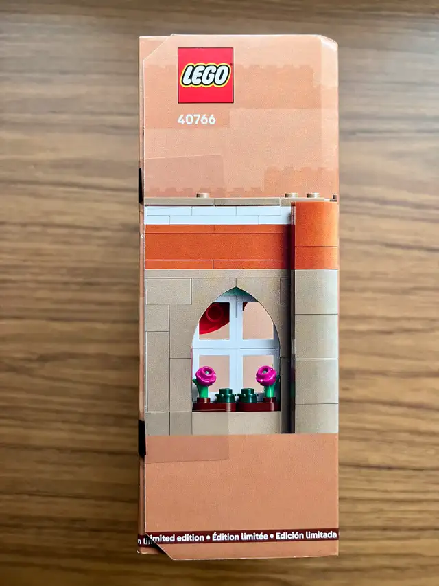 LEGO 40766 "Tribute to Jane Austen's Books"63804702460163124
