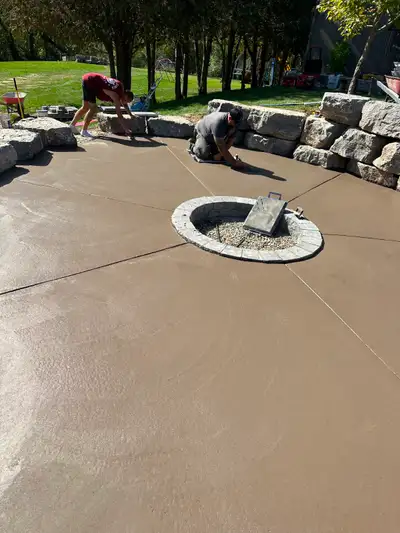 CONCRETE FINISHERS AND SKILLED LABOUR WANTED!, View more