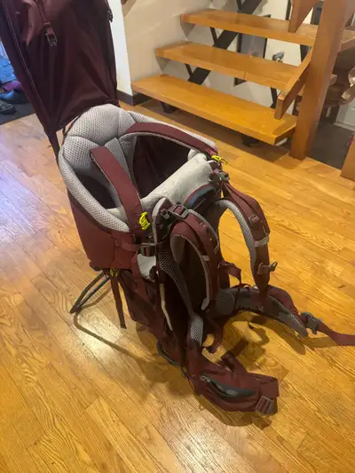 Deuter Kid Comfort Carrier, View more