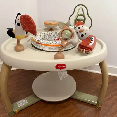 Tiny Love 5-in-1 Activity Center - Centre d’activités, View more