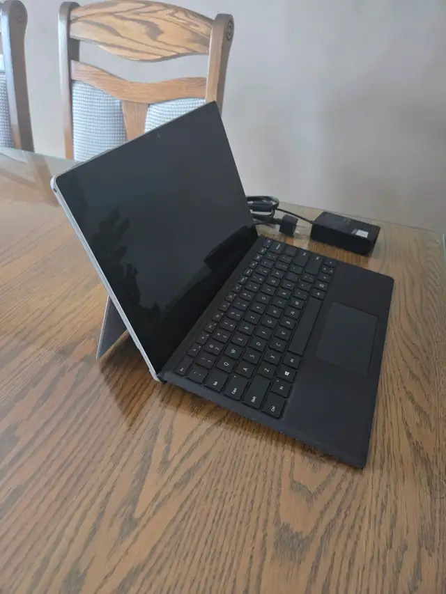 Microsoft Surface Pro 7 - Core i7 16gb ram 512 ssd Windows 11pr0 in iPads & Tablets in Longueuil / South Shore - Image 6