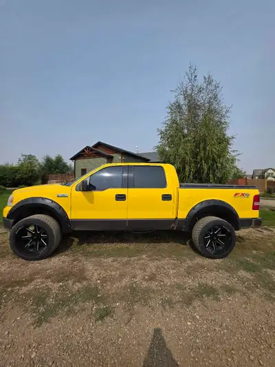 Have 22s with rubber for an extra $1000 if wanted. Truck is a 2004 F-150 FX4. Around 260,000km on en...
