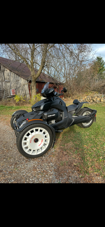 Can Am Ryker Rally 900, ONLY 500 km, Adjustable Suspension , Akrapovic Exhaust , Bluetooth Audio Sys...