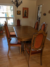 Oak dining table with 10 chairs