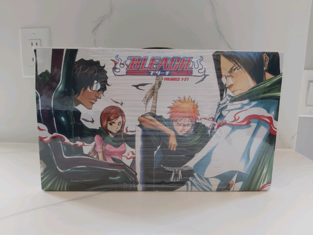 BLEACH MANGA BOX SET 1: vol.1-21 ( New sealed) in Comics & Graphic Novels in Markham / York Region