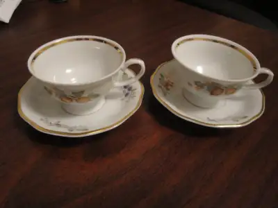 2 FAVOLINA FINE BONE CHINA CUPS WITH SAUCERS, View more