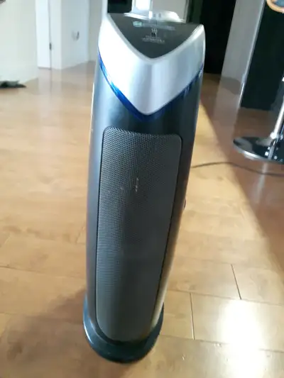 Purificateur d'air tour 4 en 1 (GermGuardian), View more