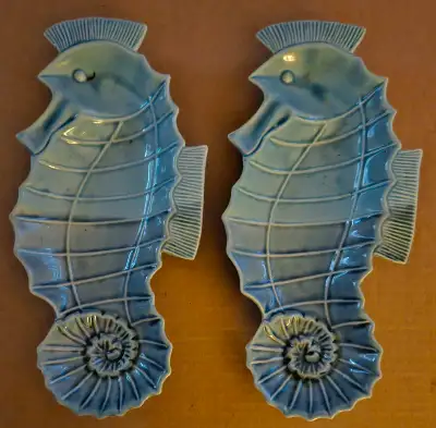 2 very nice vintage porcelain sea horses , View more