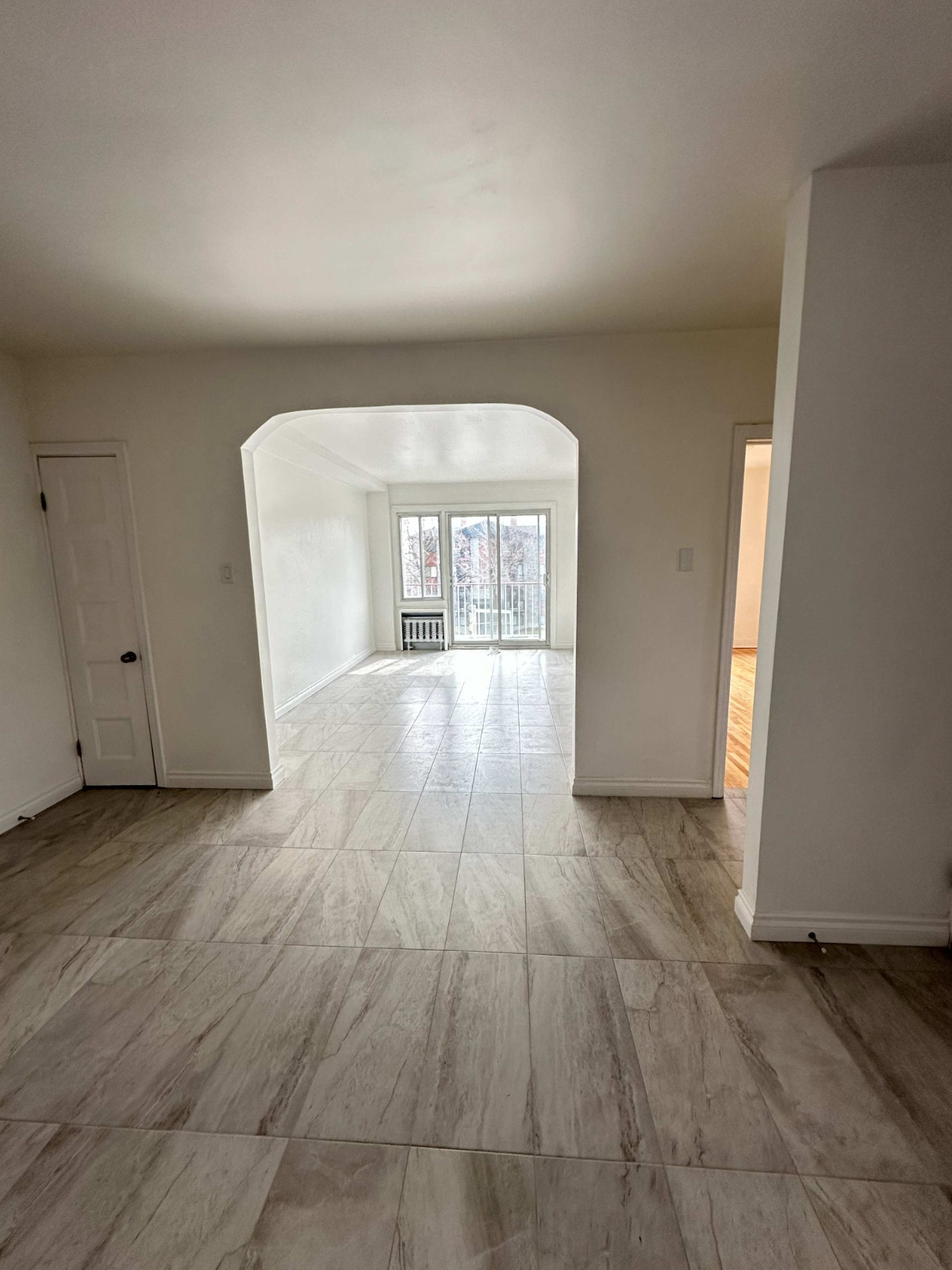 5 ½ À LOUER, MONTREAL, RÉNOVÉ! 1MOIS GRATUIT! ROSEMONT !! — photo 3