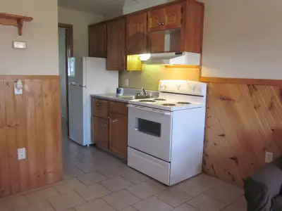 • 1 Bedroom Apartment - $925/month • Includes heat, lights, fridge, stove, parking • Coin laundry on...