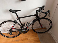 Vélo de route carbone (M) / Triathlon