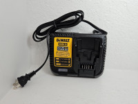 New! Dewalt 20V/60V Rapid Battery Charger DCB115