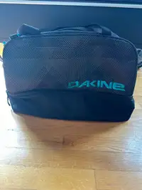 Dakine ski/boots bag