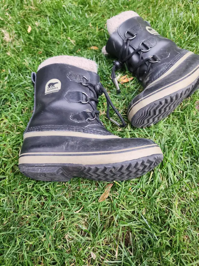 Sorel Kids Boots in Kids & Youth in City of Toronto - Image 5