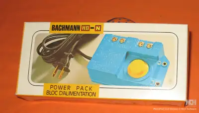 HO Electric Train Model Railroad Power Pack - New in Box - Old Stock. - Has been boxed and stored fo...